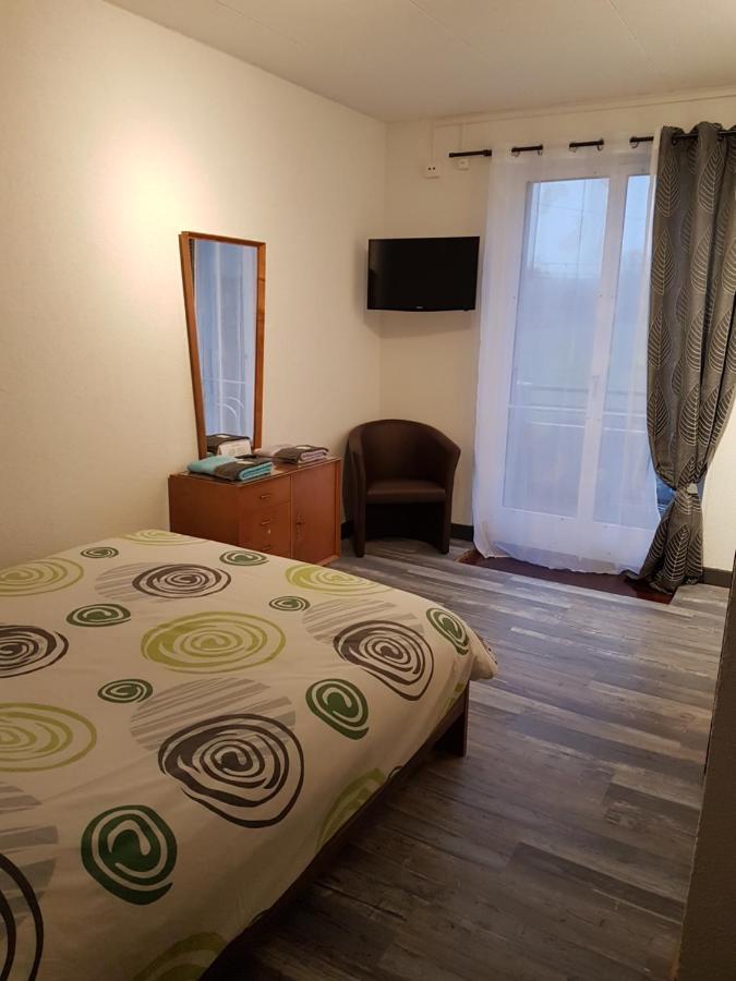 Hotel De La Gare, Vendlincourt Eksteriør billede
